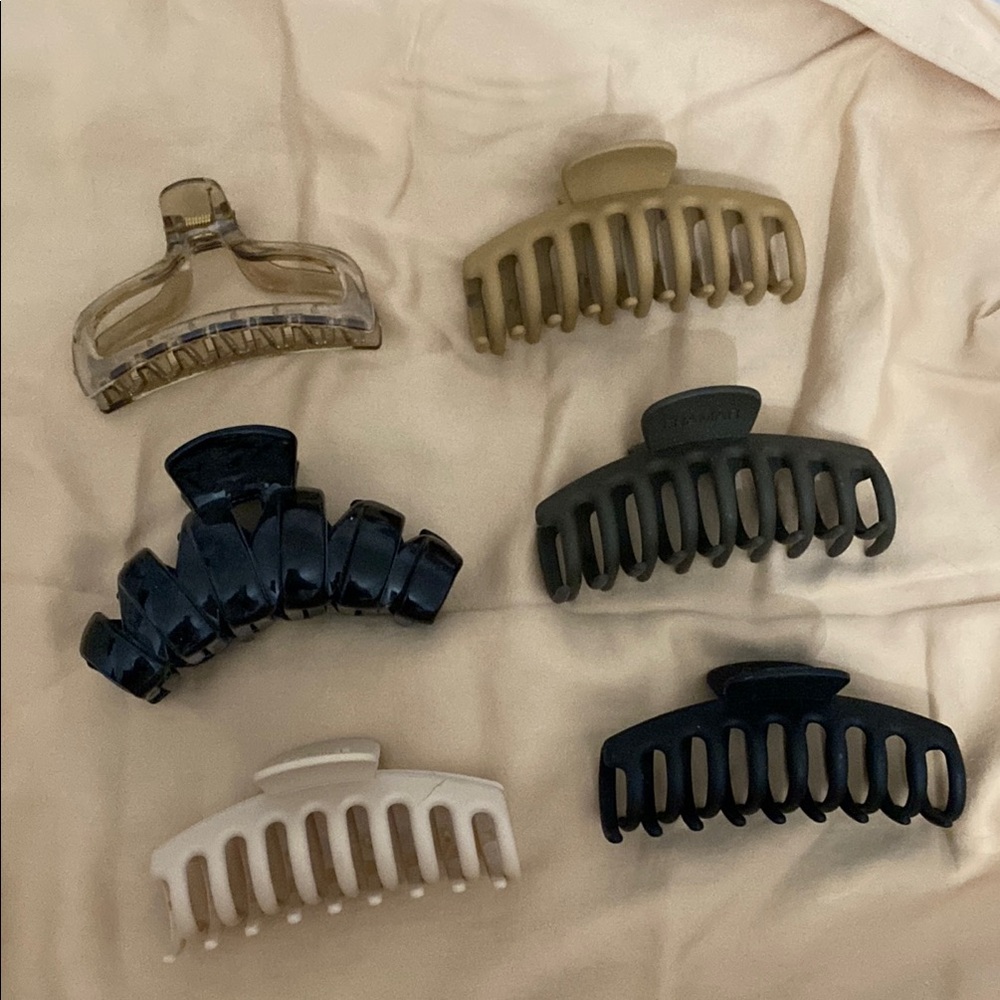 Set of 6 Hair Claw Clips in Neutral Tones